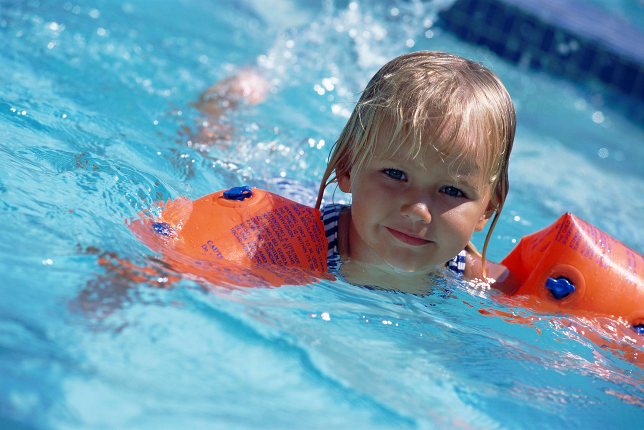 Tips for swimming pool safety
