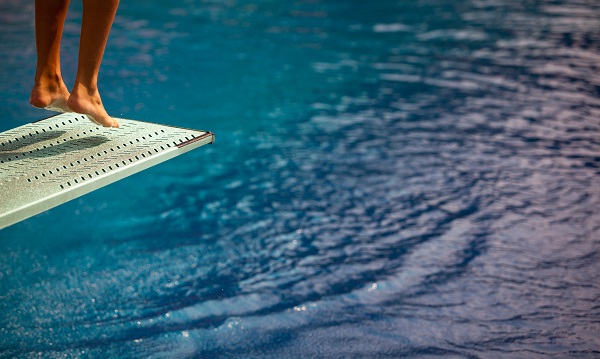How to clean up your pool after it rains