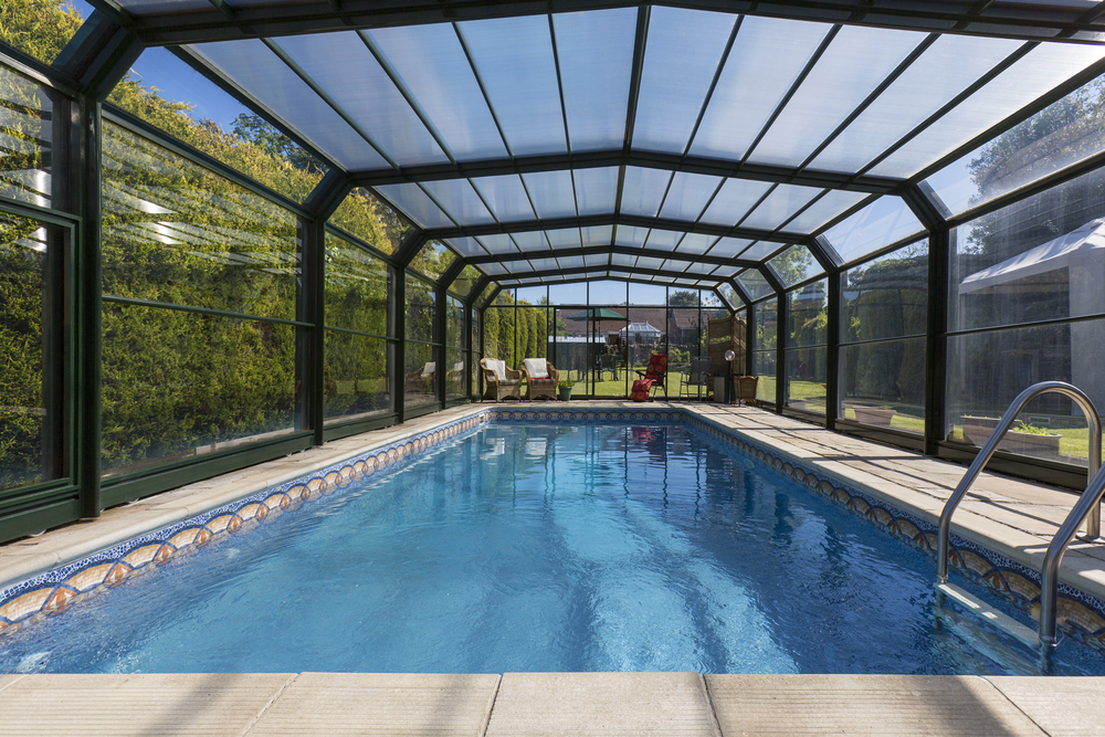 Outside the shower enclosure perfect for Pool Owners